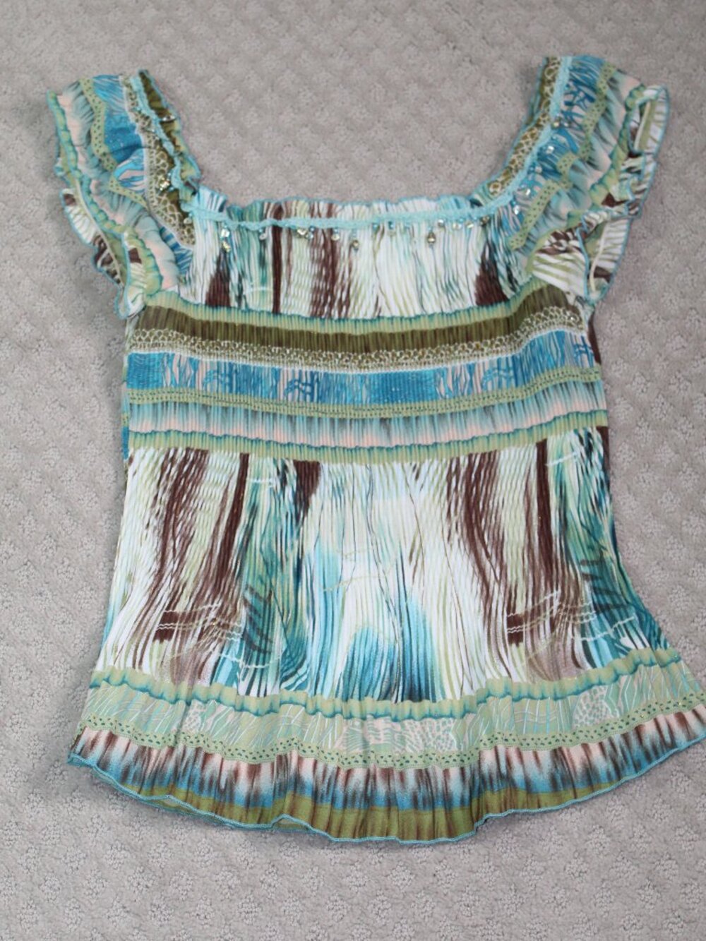 Dress Barn Sz M Green Brown Teal Crinkled Fabric Bead Accents ShortSleeve Blouse